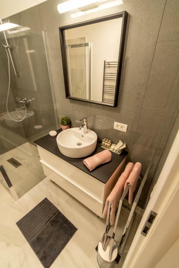 Central Premium Suites Timişoara Eksteriør bilde